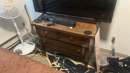 Dresser