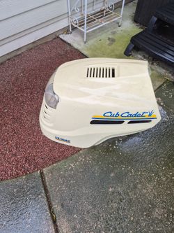 Cub Cadet Hood