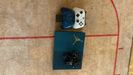Xbox One S Console Bundle dark blue / teal