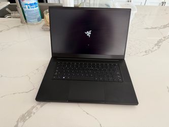 2019 Razer Blade 15 Base 2060