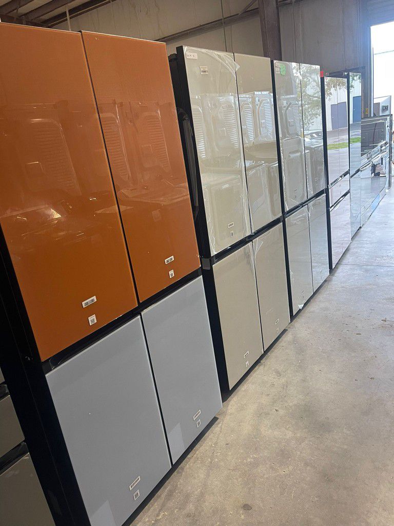 New Bespoke-4-Door-Flex-French-Door-Smart-Refrigerator-with-Beverage-Center-in-White-Glass-Standard-Depth