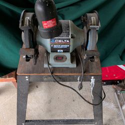 Bench grinder