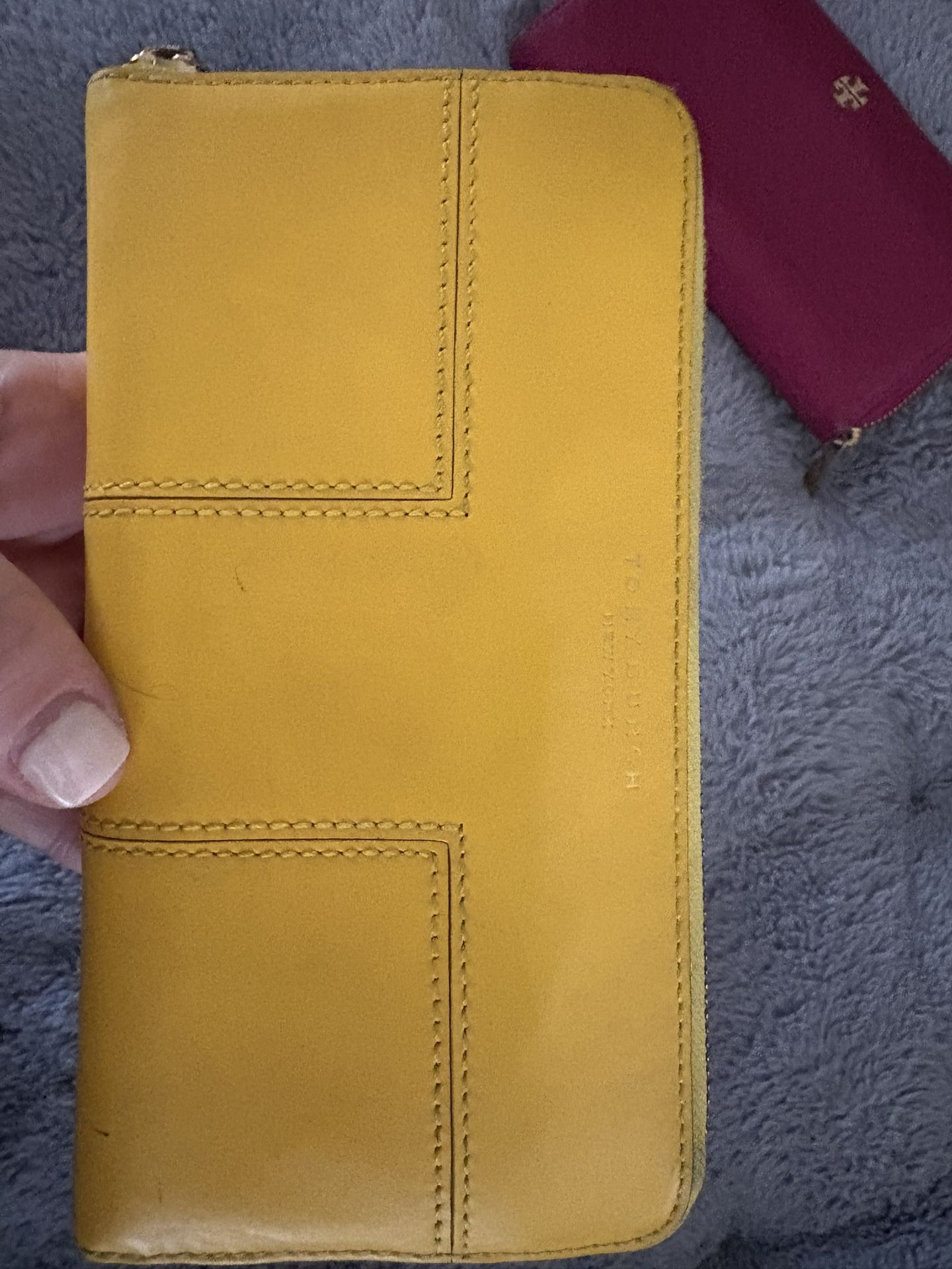 Yellow leather Tory Burch, wallet