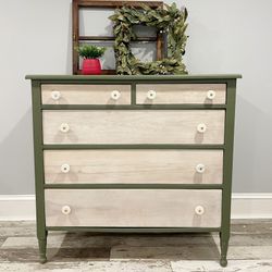 Antique dresser/bureau