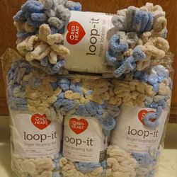 Lot 4-Red Heart Loop-It Beige And Blue Bayou