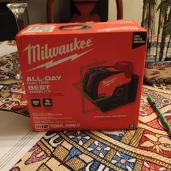 Milwaukee Laser 