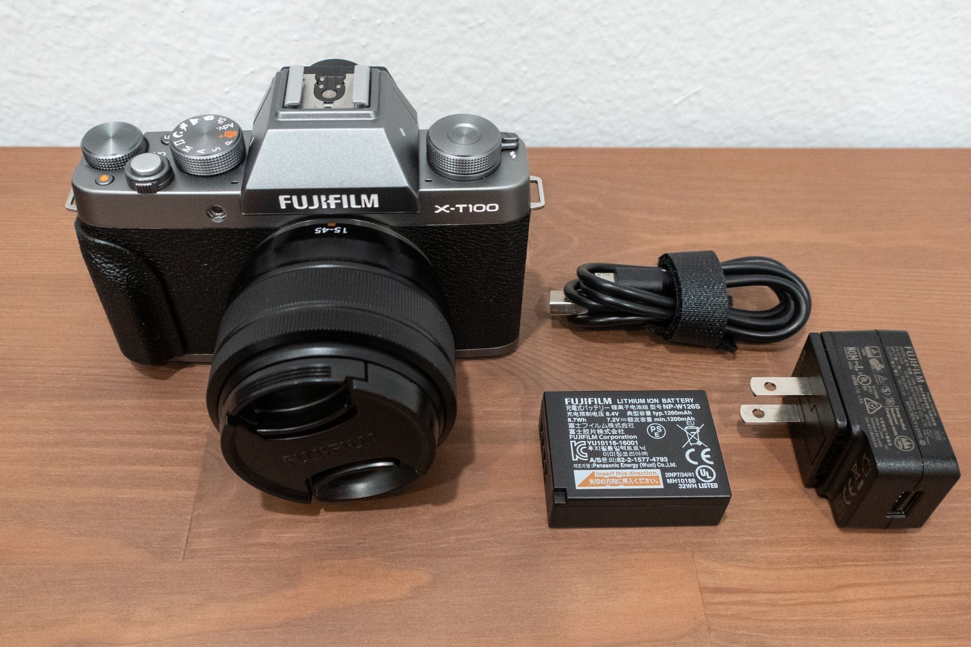 Fujifilm X-T100 Camera and Lens
