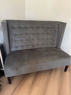 Love seat