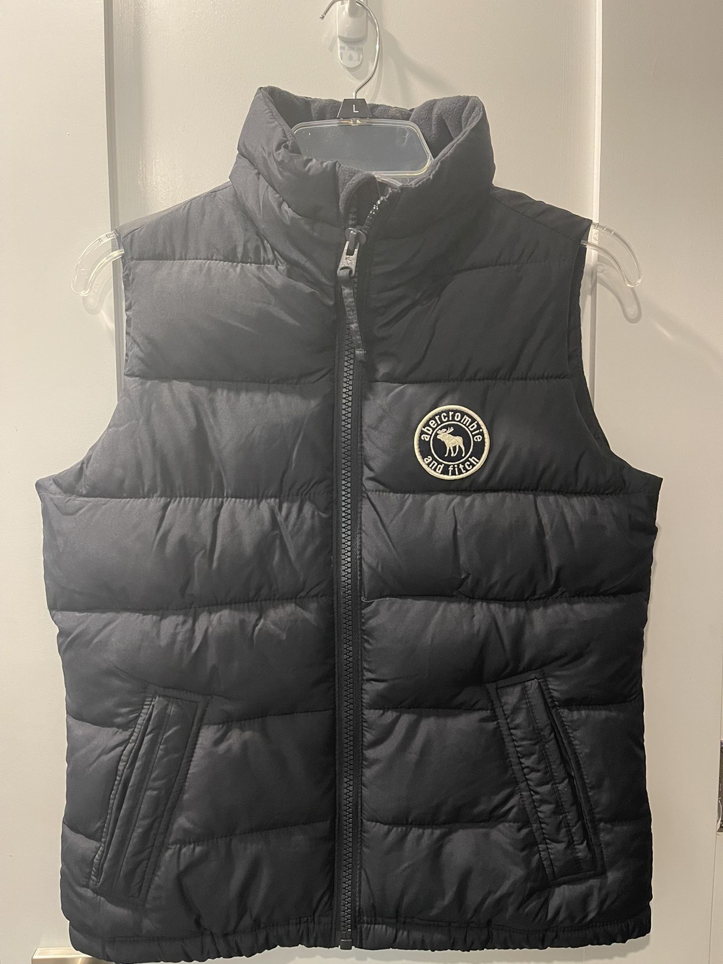 Abercrombie and hotsell fitch vest