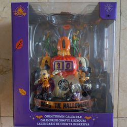 Disney Mickey And Minnie Halloween / Fall Countdown Calendar Brand New