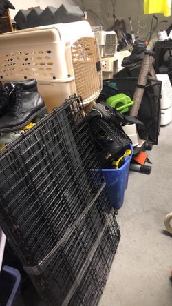 All size dog cage good condition good price