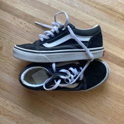 Converse Size 1 U Unisex