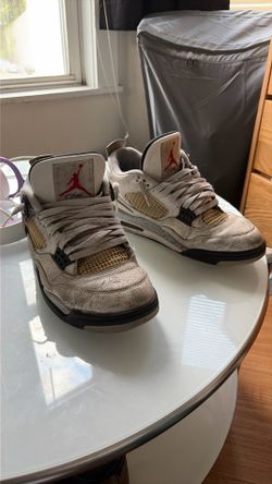 Jordan 4’s