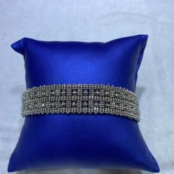 18KT White Gold Bracelet 