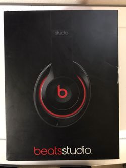 Beats studio w/warranty