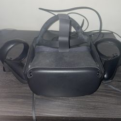 Oculus Quest In Perfect Condition