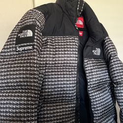 Supreme X The North Face Nuptse 