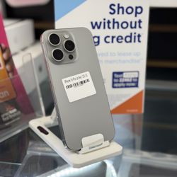 iPhone 16 Pro (Factory Unlocked) 