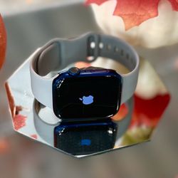 Apple Watch Series 6 (payments/trade optional)