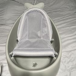 Whale Bathtub 0-12m0