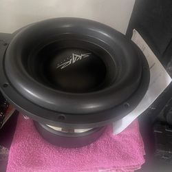 I Have A Skar Subwoofer 12” 1500 Watts Rms Like New