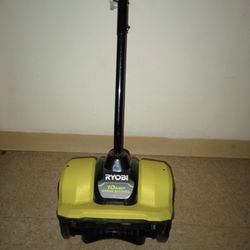 Royobi Snow Shovel