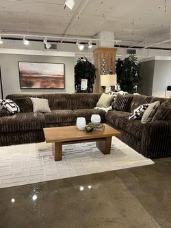 luxuriously soft jumbo corduroy 2 Pc Sectional sofa w/Large Chaise