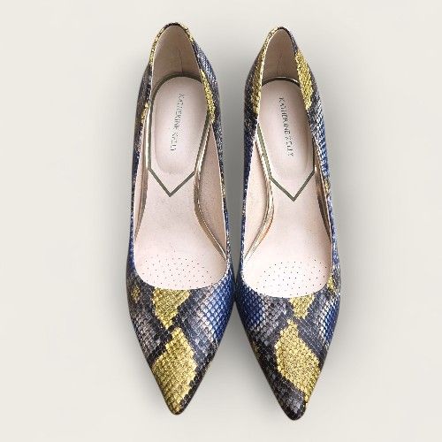 Katherine Kelly “Reese” Snake Print Leather Pumps – Size 8M