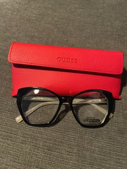 Project Runway 150Z Glasses And Red Guess Case