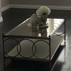 Top Glass Coffee Table