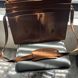 Hides Leather laptop/messenger bag