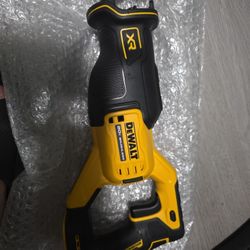 DEWALT 20VMAX XR BRUSHLESS DCS382 VARIABLE SPEED RECIPROCATING SAW(TOOL ONLY) PRICE IS FIRM 