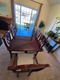 Formal Cherry Wood Extendable Dining Table Set – 8 Chairs & Extension Leaf