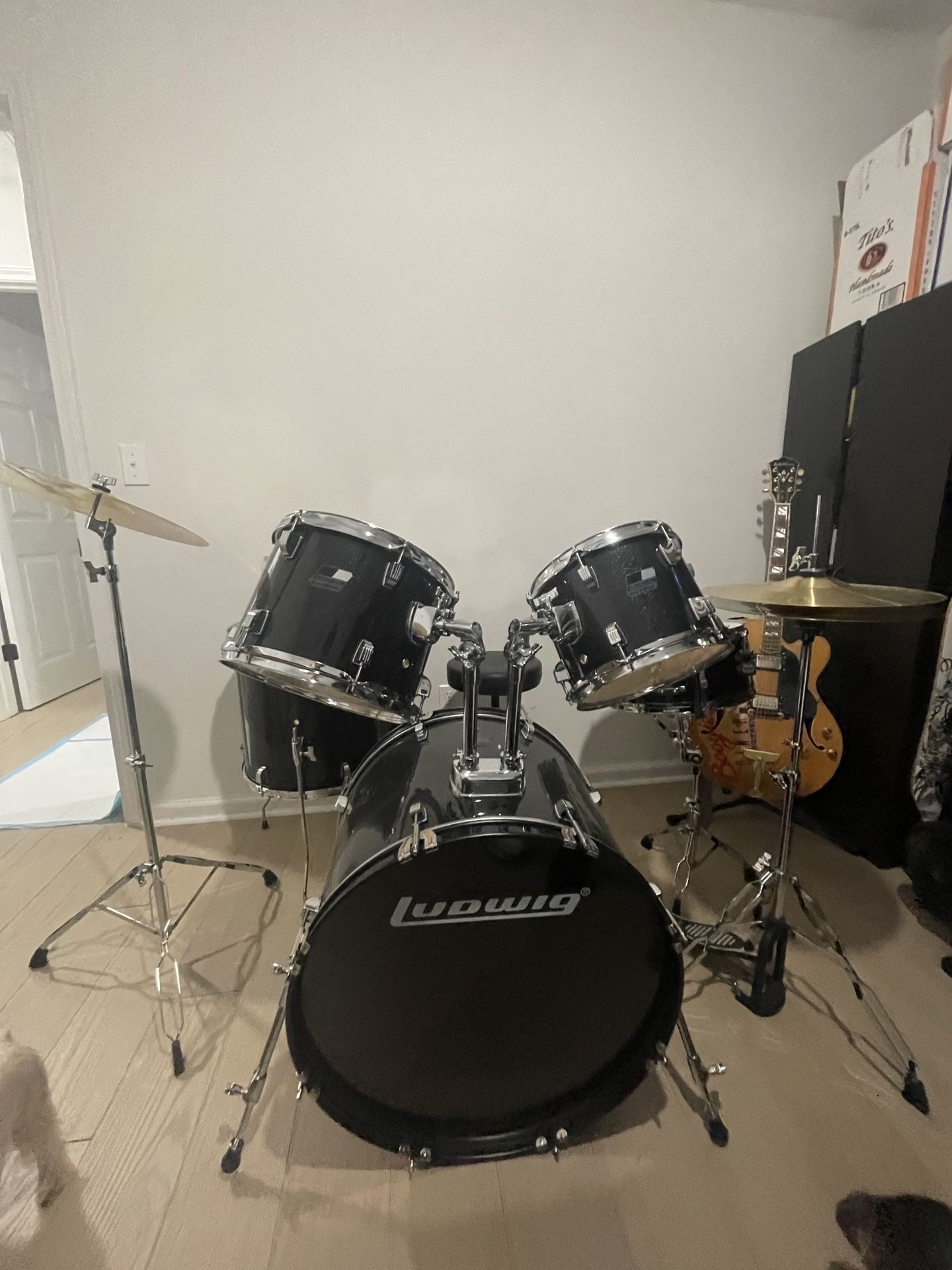 Ludwig Drum set 