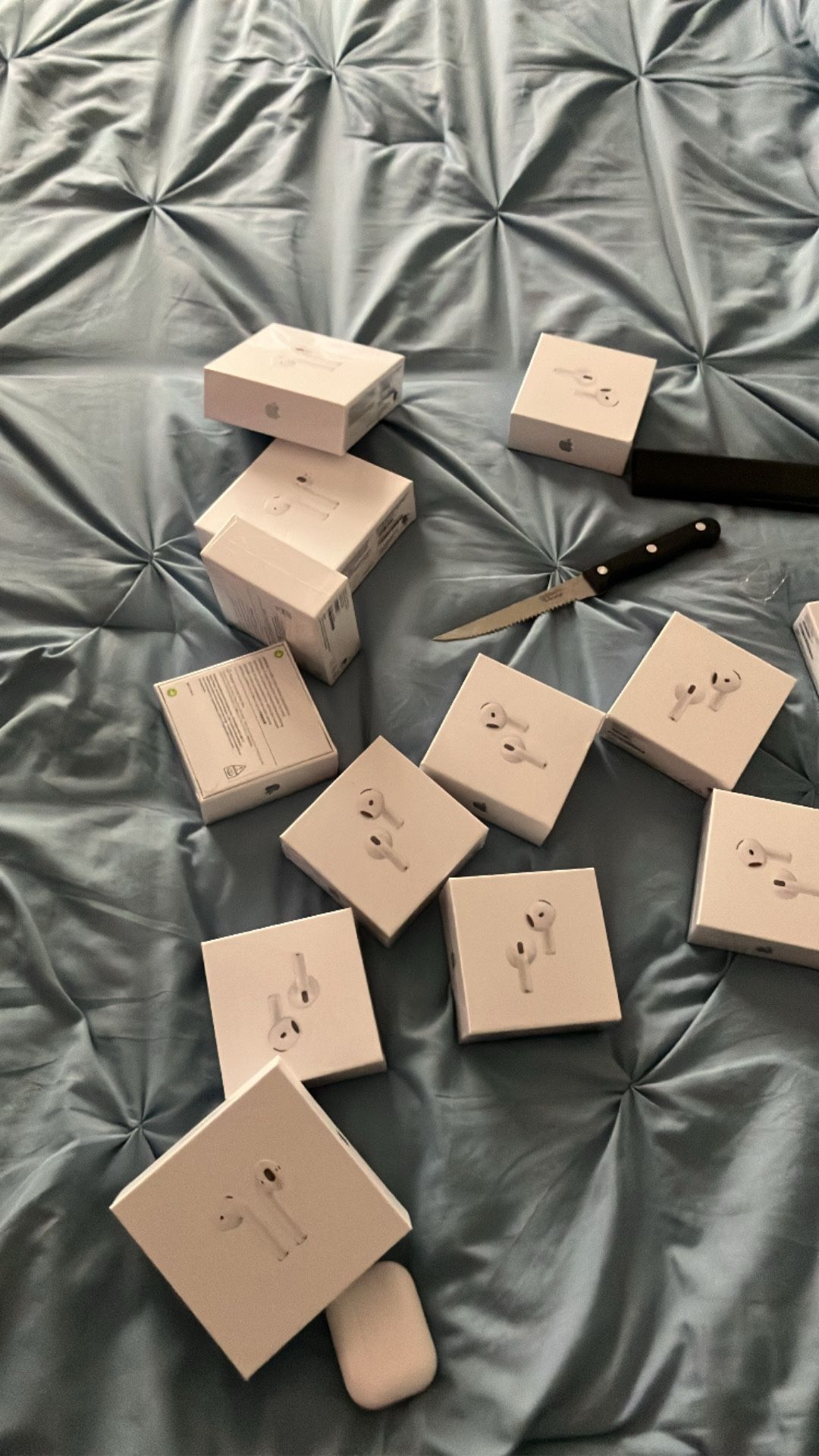 Airpods Airpods Airpods