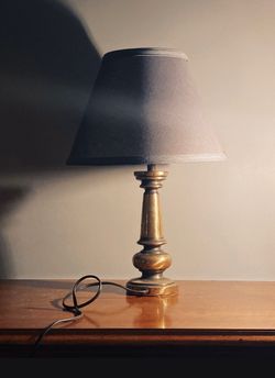 Vintage Brass Table Lamo