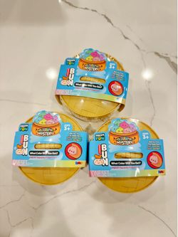 Crazy Fun® Holographic Mystery Squishy Bun