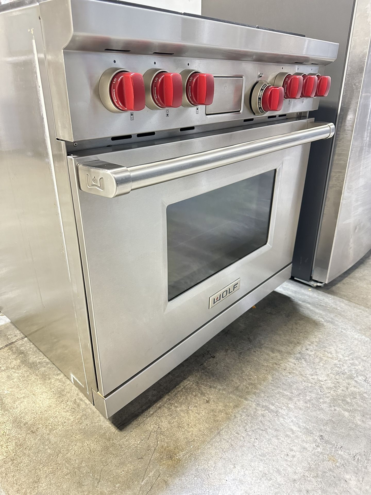 Wolf Range 36” Dual Fuel