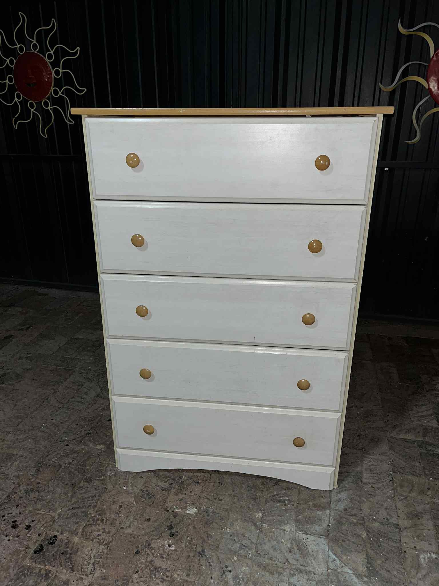 5-Drawer Dresser