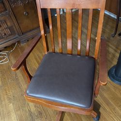 Chair Wooden Rolling 