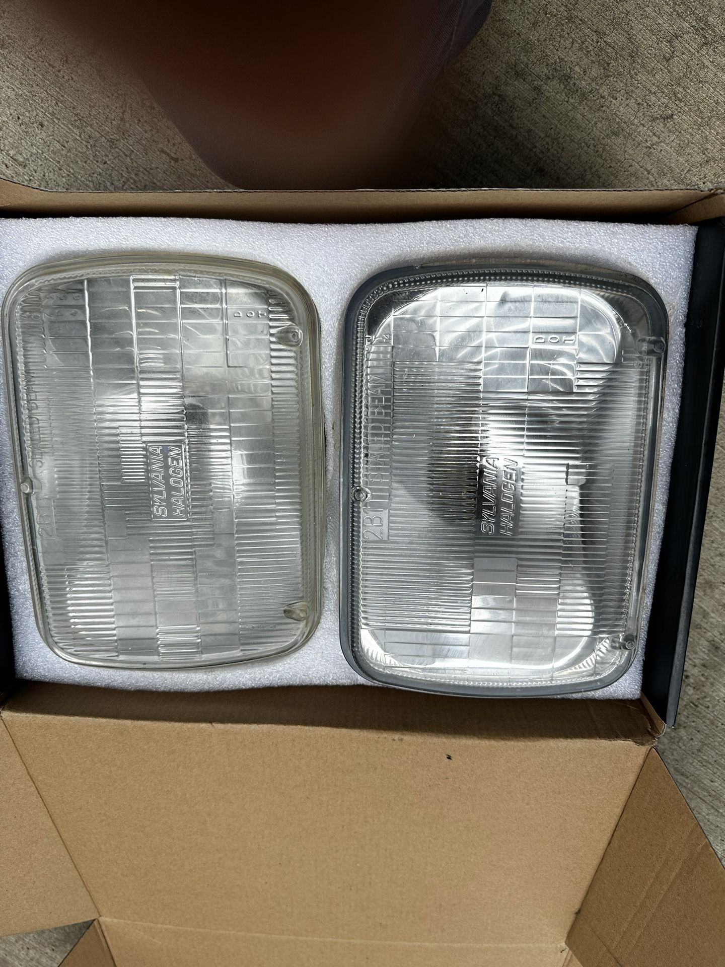 1996 Toyota Tacoma OEM Glass Headlights