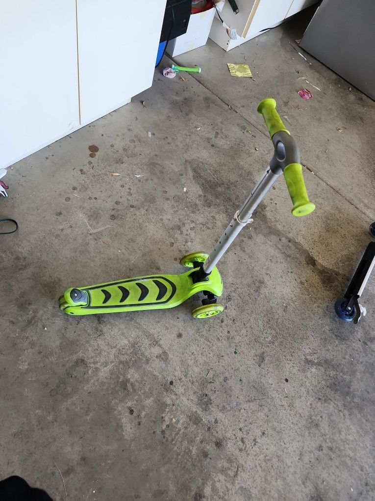 Scooter And Scatw Board 