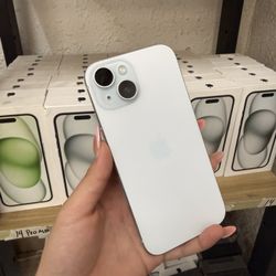 IPHONE 15 256GB UNLOCKED✅