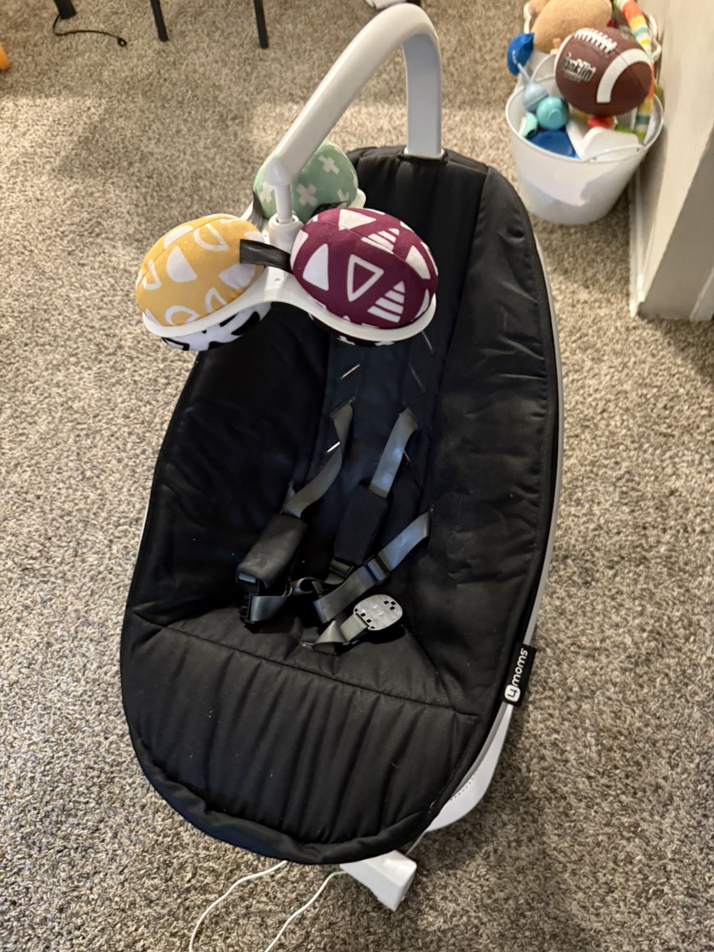 4 Moms Baby Swing
