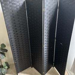 4-Panel Folding Privacy Screen 