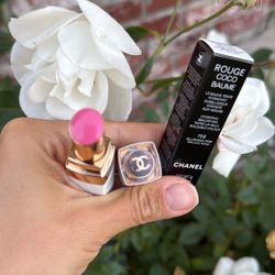 Chanel Blushing Pink Lipstick Authentic Brand New, Retail $75
