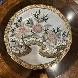 Porcelain plate