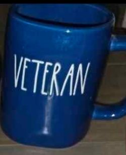 VETERAN LARGE COFFEE MUG