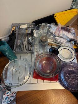 Huge Kitchen Bundle – Pots, Pans, Dishes & More