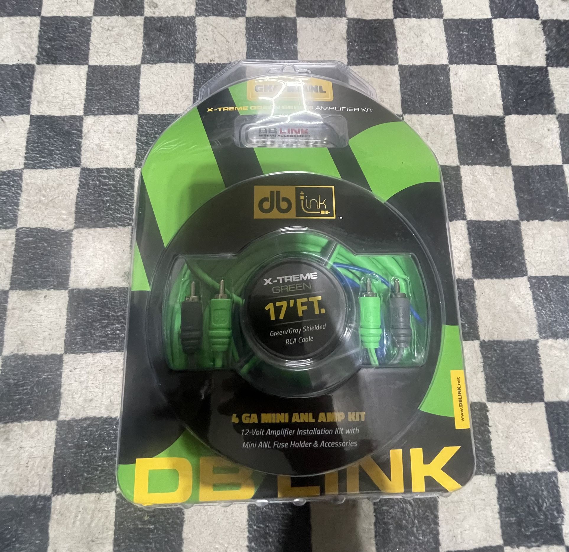 DB Link X-TREME GREEN Series Amplifier Kit.